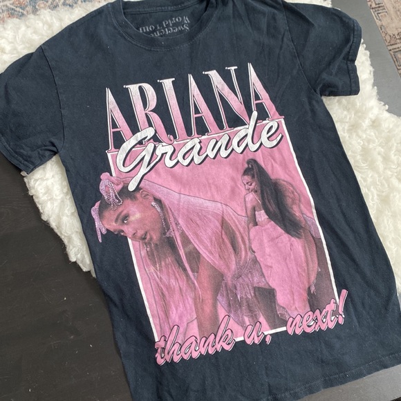 Ariana Grande thank you next sweetener world tour 2019 concert tee - Picture 2 of 10